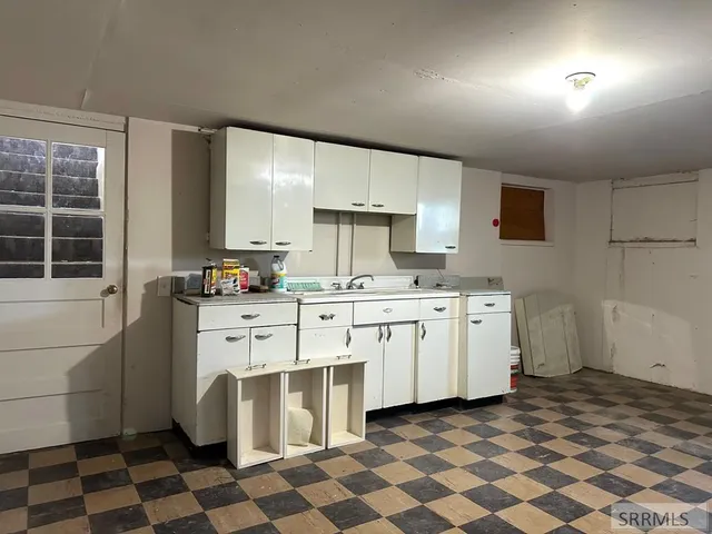 $339,000 | 499 North 400 East, Firth, ID 83236