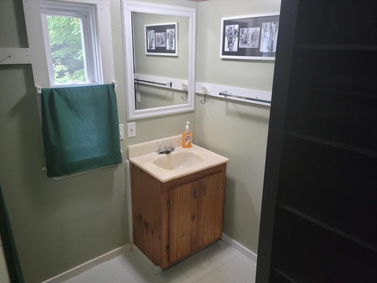 39 Reservoir Road South Paris, ME 04281 - Photo 25 of 35 Full Bath