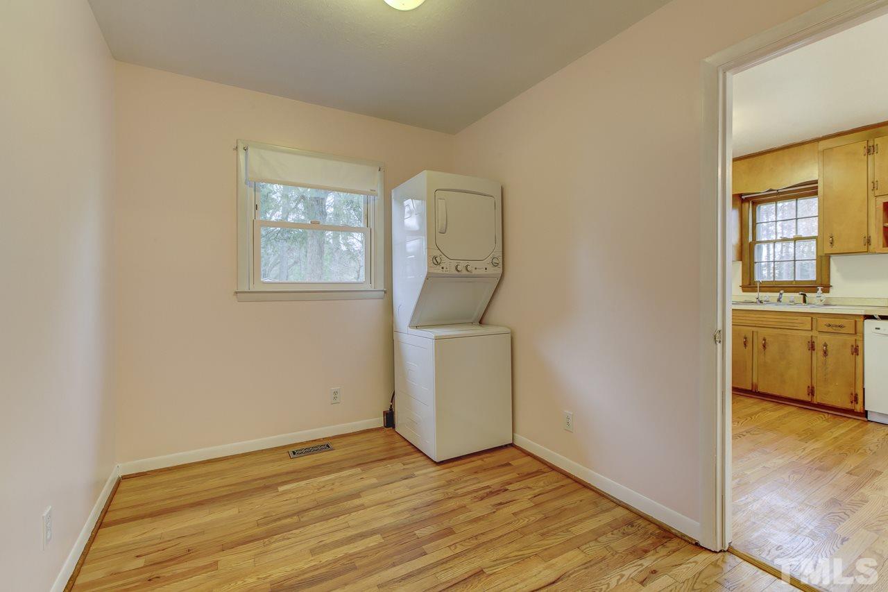 319 Jones Franklin Road Raleigh, NC 27606 - Photo 18 of 25