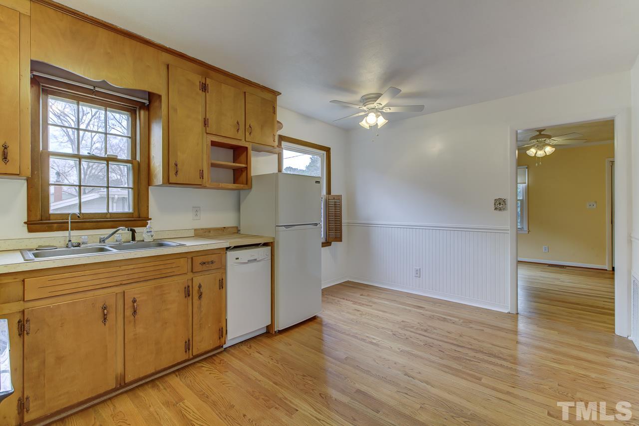 319 Jones Franklin Road Raleigh, NC 27606 - Photo 3 of 25