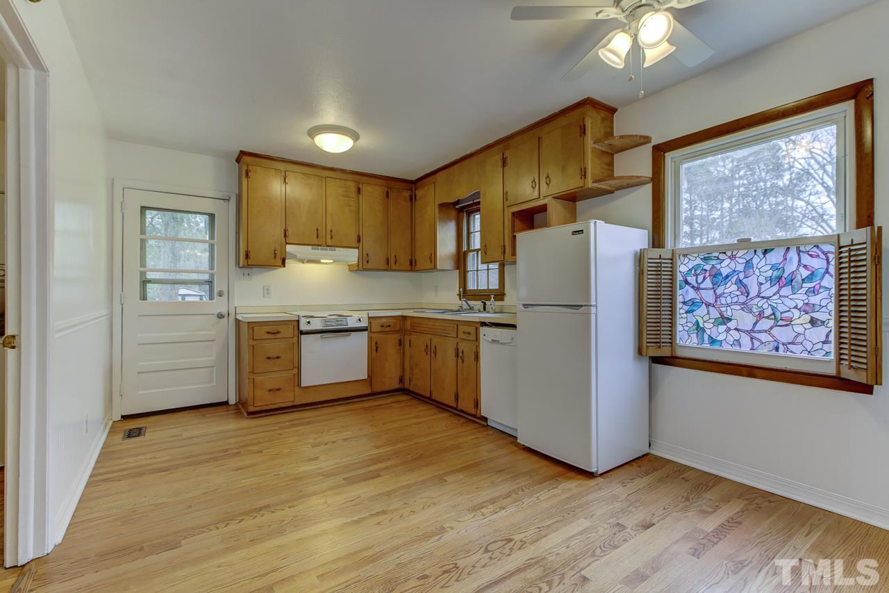 319 Jones Franklin Road Raleigh, NC 27606 - Photo 4 of 25
