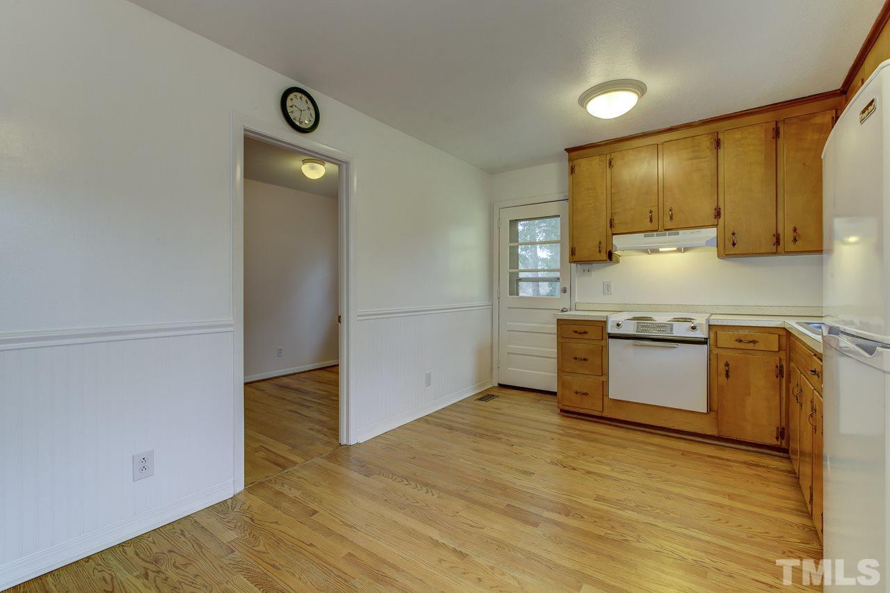 319 Jones Franklin Road Raleigh, NC 27606 - Photo 5 of 25