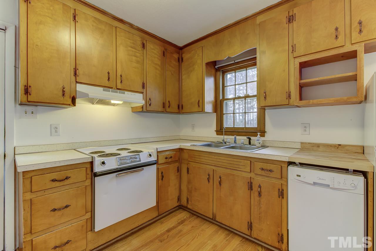 319 Jones Franklin Road Raleigh, NC 27606 - Photo 7 of 25