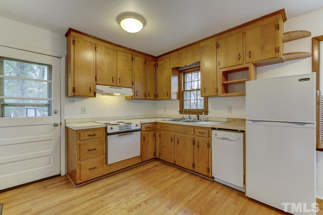 319 Jones Franklin Road Raleigh, NC 27606 - Photo 8 of 25