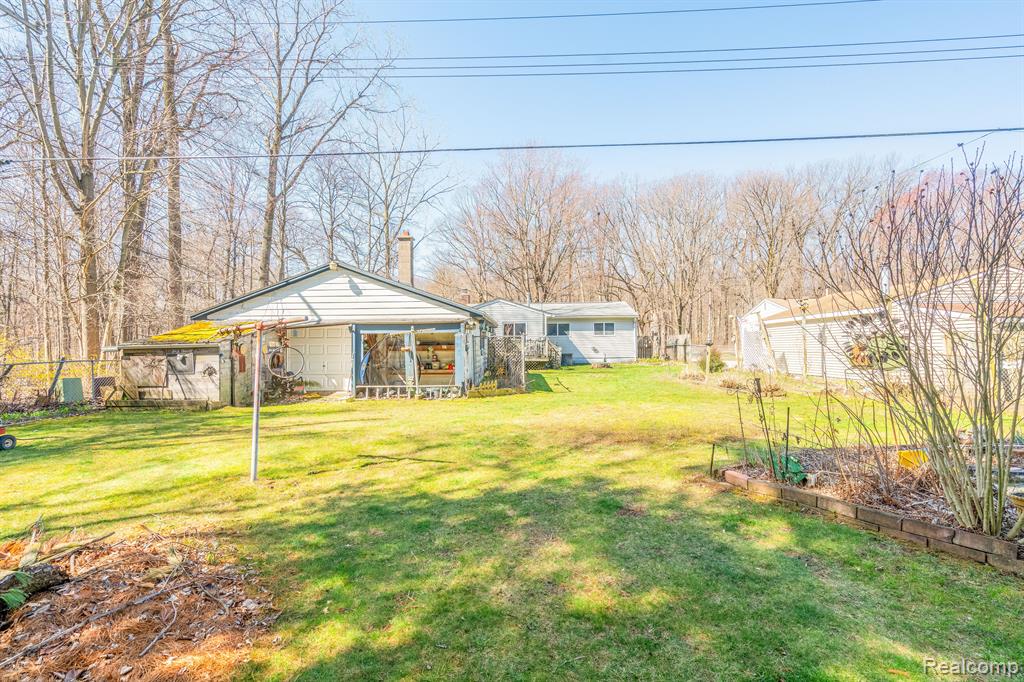 22293 Bohn Road Belleville, MI 48111 - Photo 18 of 20