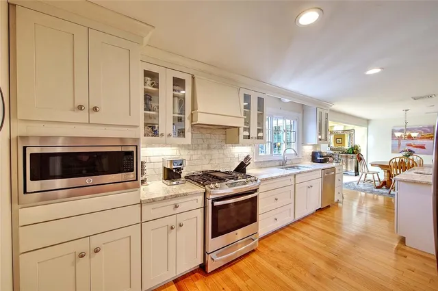 $879,000 | 1 Hydraulion Avenue, Bristol, RI 02809