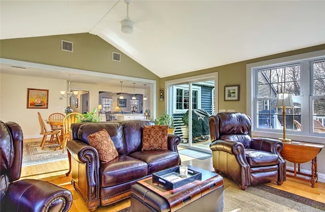 $879,000 | 1 Hydraulion Avenue, Bristol, RI 02809