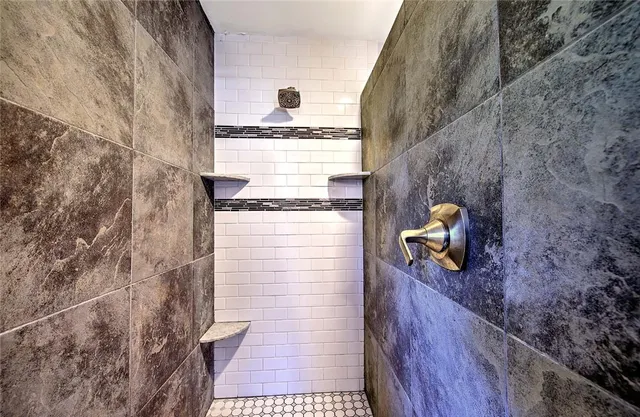 $879,000 | 1 Hydraulion Avenue, Bristol, RI 02809