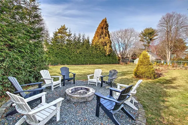 $879,000 | 1 Hydraulion Avenue, Bristol, RI 02809