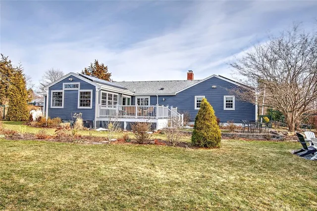 $879,000 | 1 Hydraulion Avenue, Bristol, RI 02809