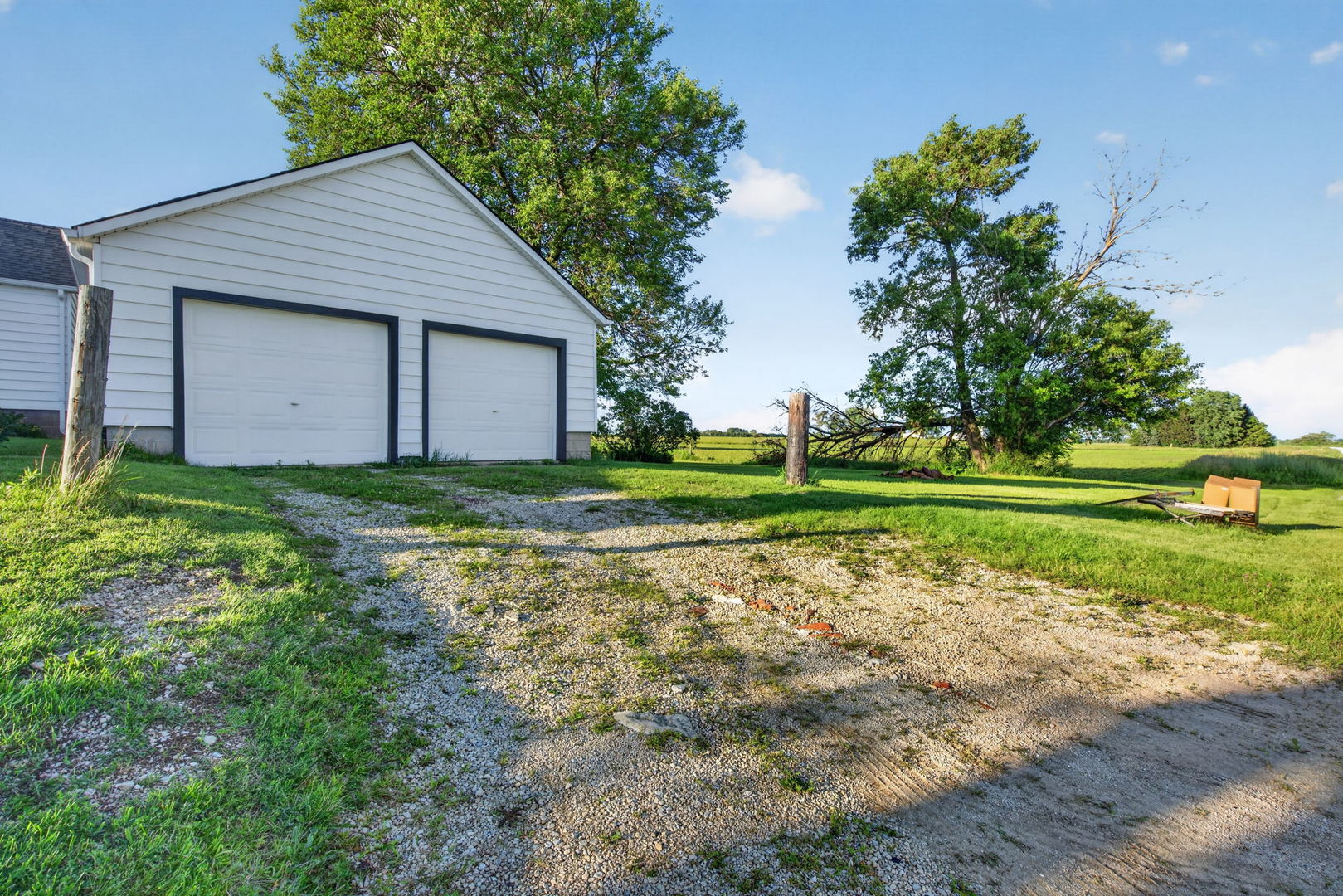 7950 West Eagle Lake Road Peotone, IL 60468 - Photo 2 of 37