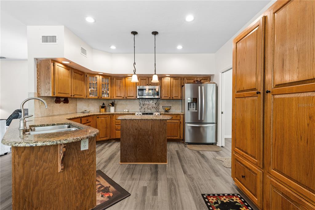 1118 Southwest 112 Street Gainesville, FL 32607 - Photo 15 of 48