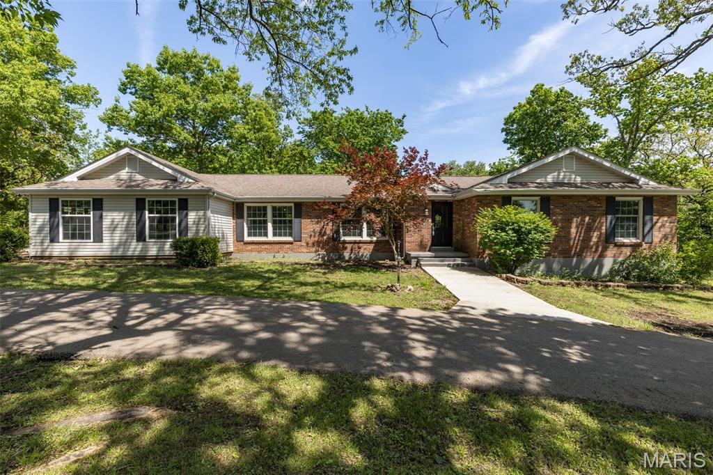 842 Ridgeview Lane Bonne Terre, MO 63628 - Photo 2 of 57