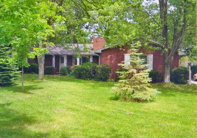 114 North Morrison Road Muncie, IN 47304 - Photo 1 of 9