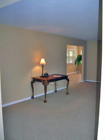 114 North Morrison Road Muncie, IN 47304 - Photo 2 of 9