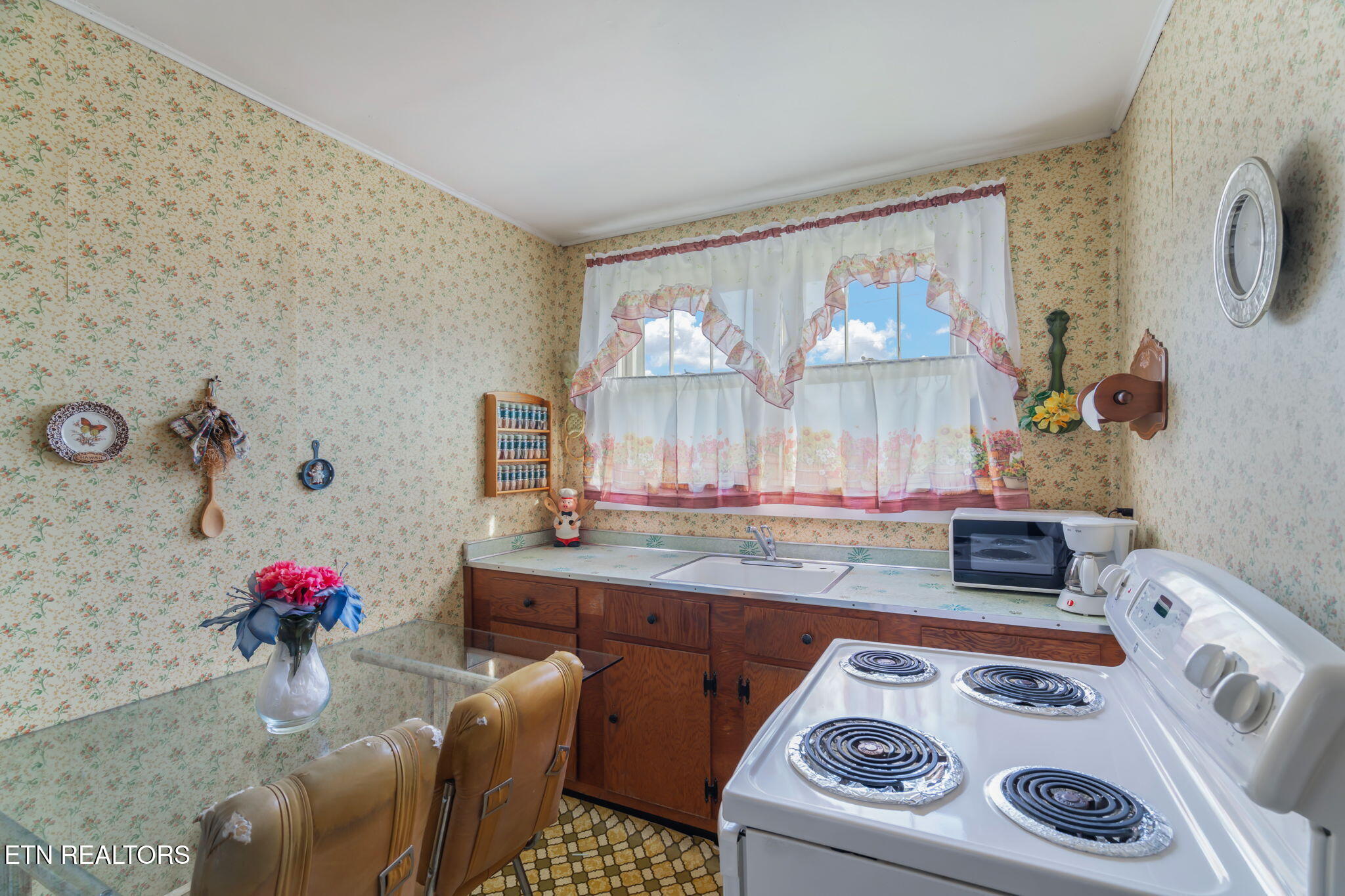 8621 North Ruggles Ferry Pike Strawberry Plains, TN 37871 - Photo 20 of 46 17-web-or-mls-8621 N. Ruggles Ferry Road