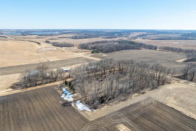 $199,900 | 33964 137th Lane, Montgomery, MN 56069