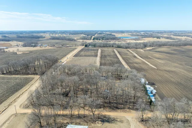 $199,900 | 33964 137th Lane, Montgomery, MN 56069