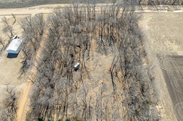 $199,900 | 33964 137th Lane, Montgomery, MN 56069