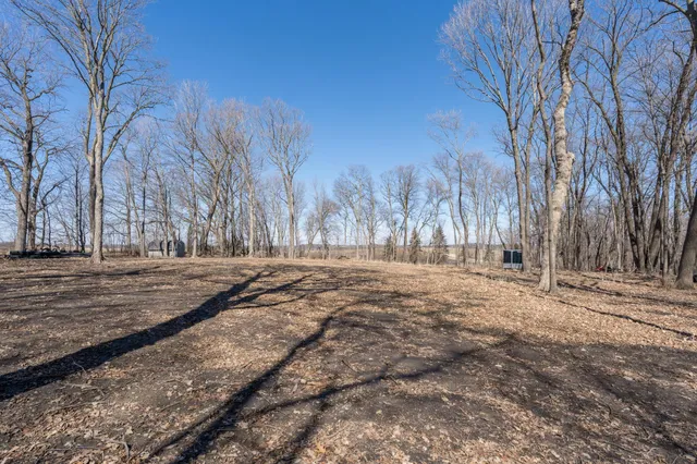 $199,900 | 33964 137th Lane, Montgomery, MN 56069