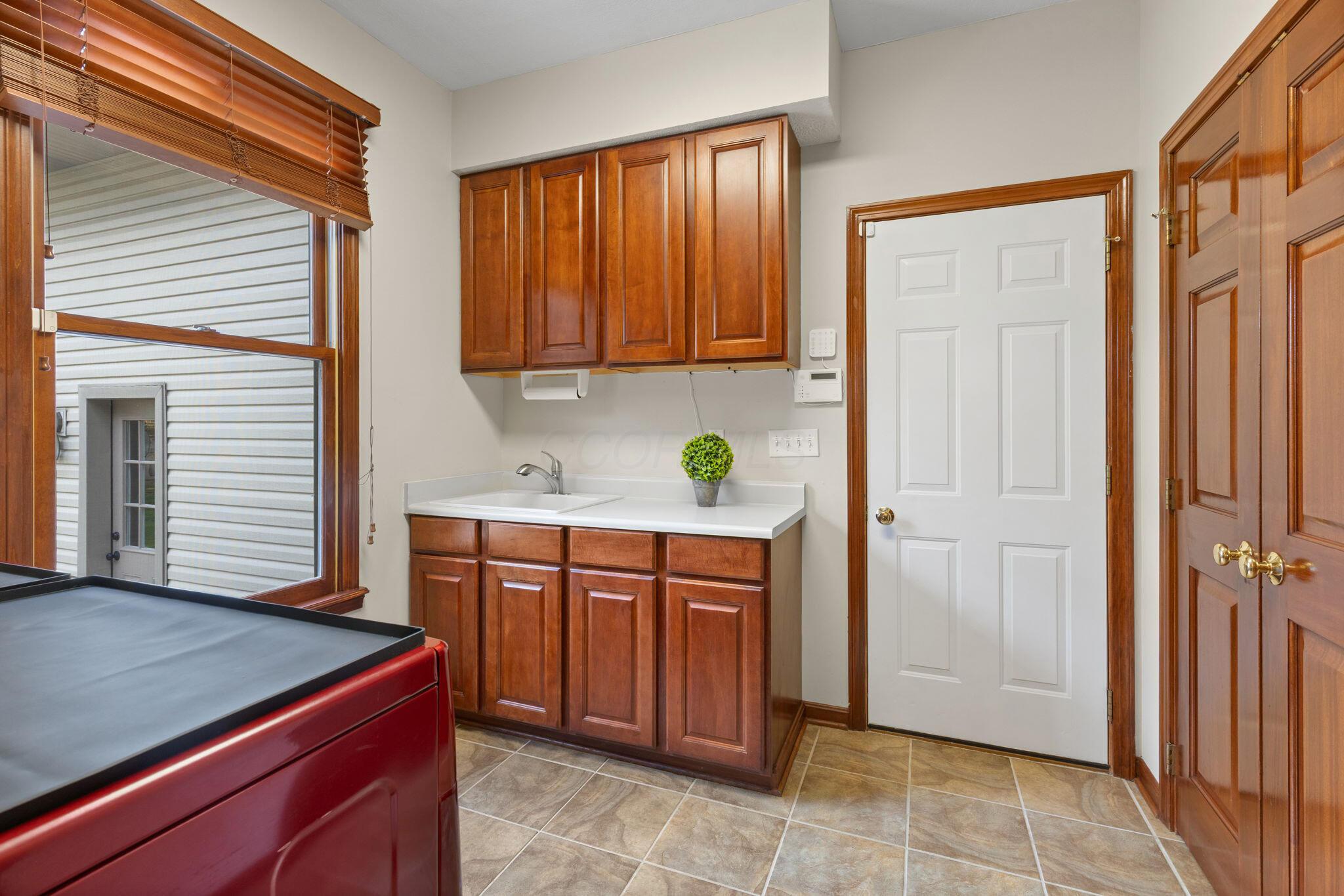 4497 Corner Road Alexandria, OH 43001 - Photo 8 of 68 Laundry Room