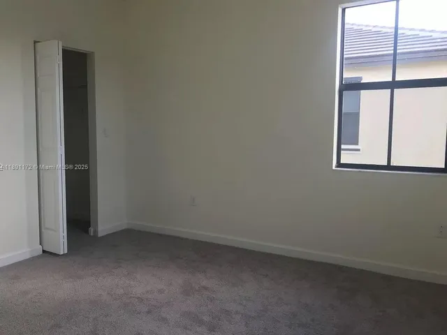 $3,400 | 10401 West 32nd Lane, Hialeah, FL 33018