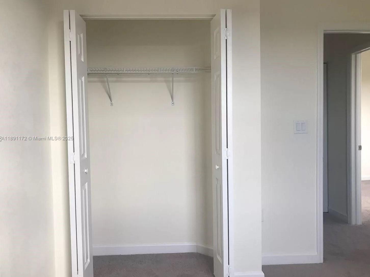 10401 West 32nd Lane Hialeah, FL 33018 - Photo 8 of 13