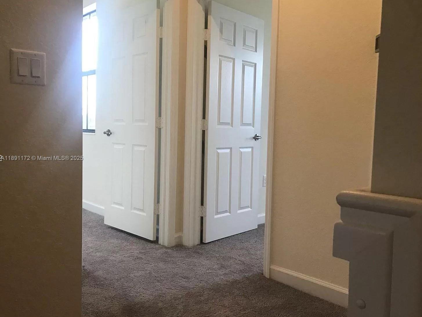 10401 West 32nd Lane Hialeah, FL 33018 - Photo 10 of 13