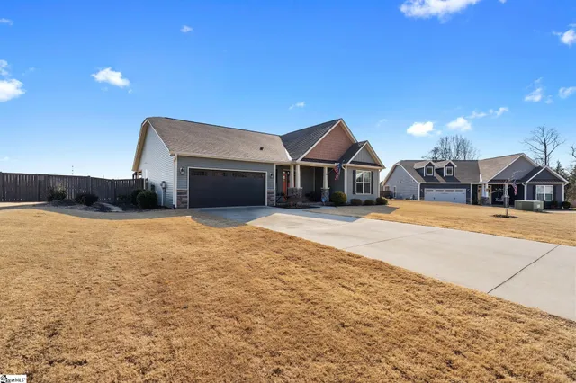 $415,000 | 305 Ellsberry Way, Greer, SC 29651