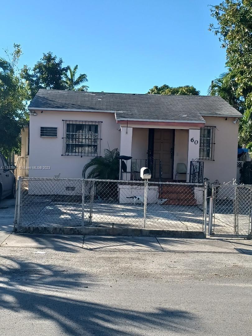 a front view of house with yard