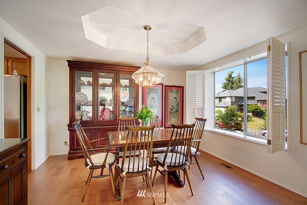 2516 238th Place Southeast Bothell, WA 98021 - Photo 7 of 16