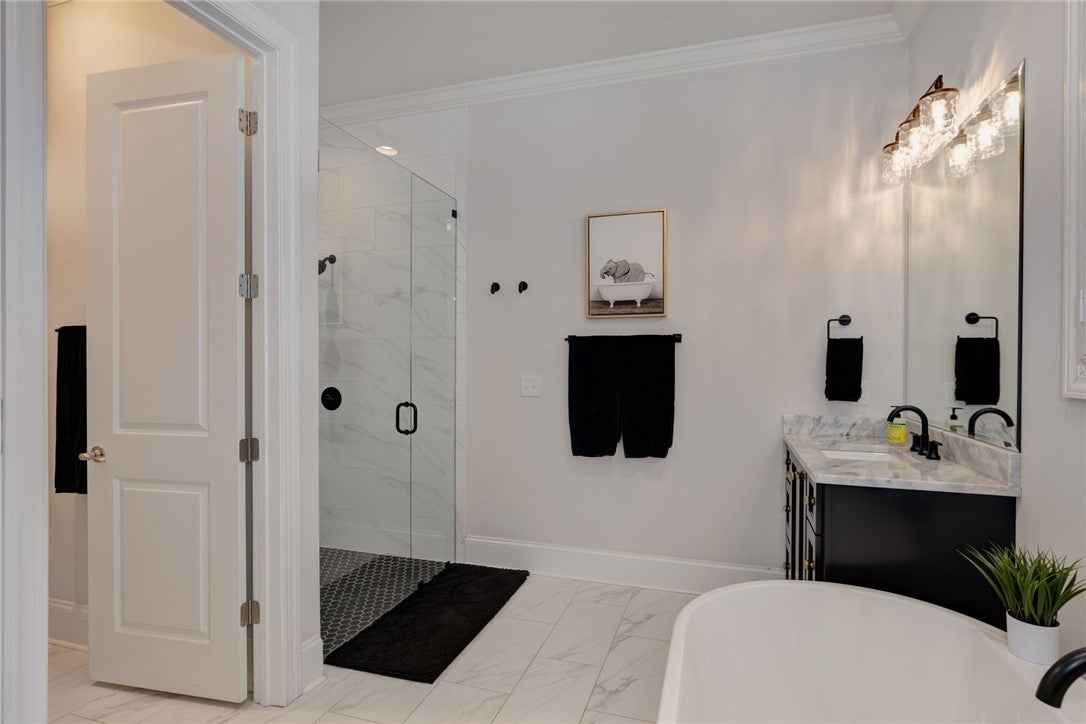 2051 Moores Mill Road, Unit I Auburn, AL 36830 - Photo 21 of 38 Gallery Image 21