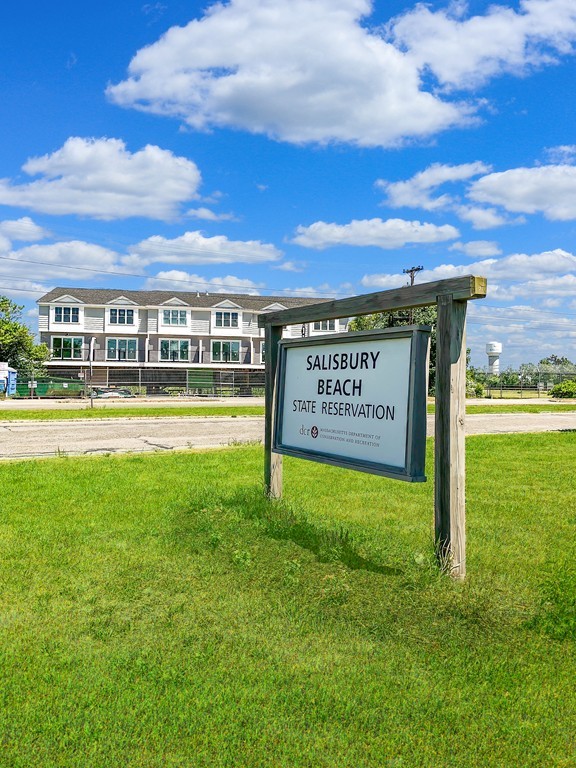 211 Beach Road, Unit 2 Salisbury, MA 01952 - Photo 17 of 21 Gallery Image 17