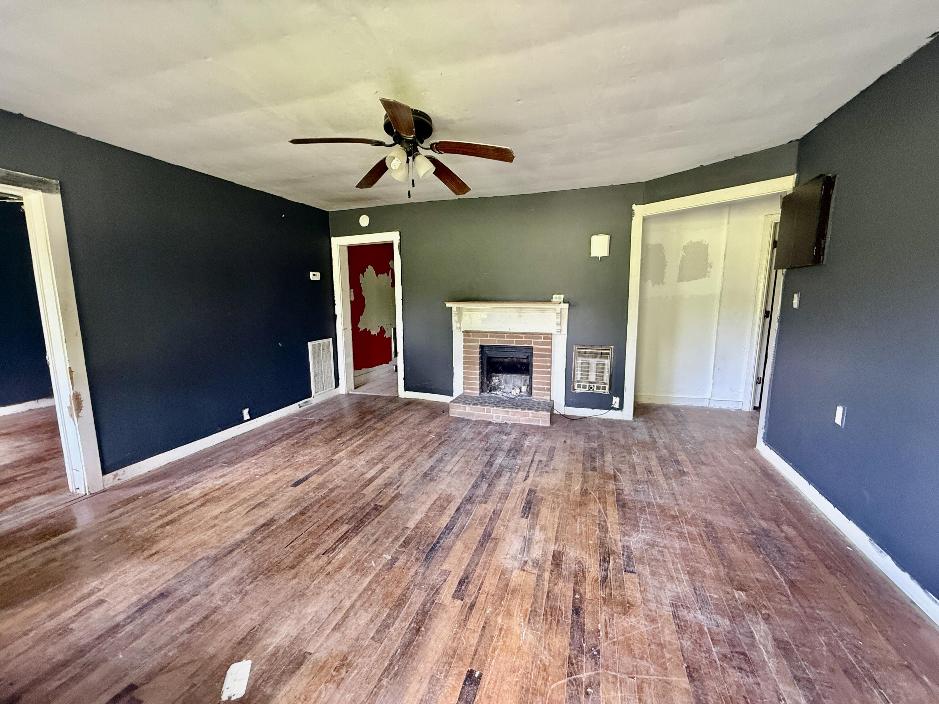 115 Military Road Herndon, KY 42236 - Photo 12 of 42 IMG_7749