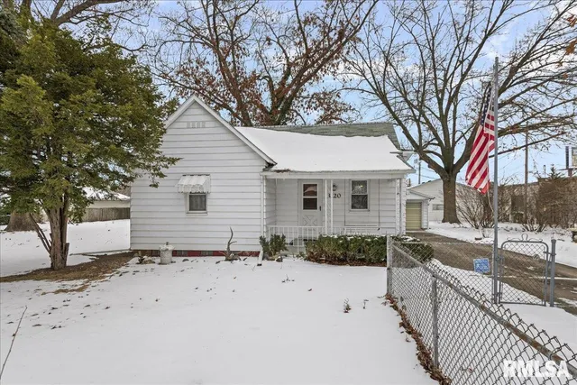 $89,900 | 3120 South 13th Street, Springfield, IL 62703