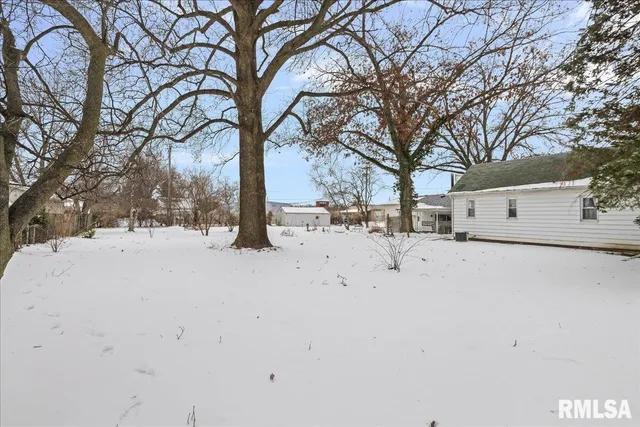 $89,900 | 3120 South 13th Street, Springfield, IL 62703