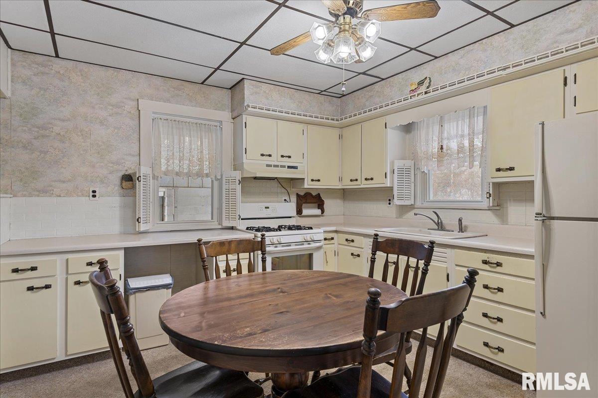 3120 South 13th Street Springfield, IL 62703 - Photo 7 of 43