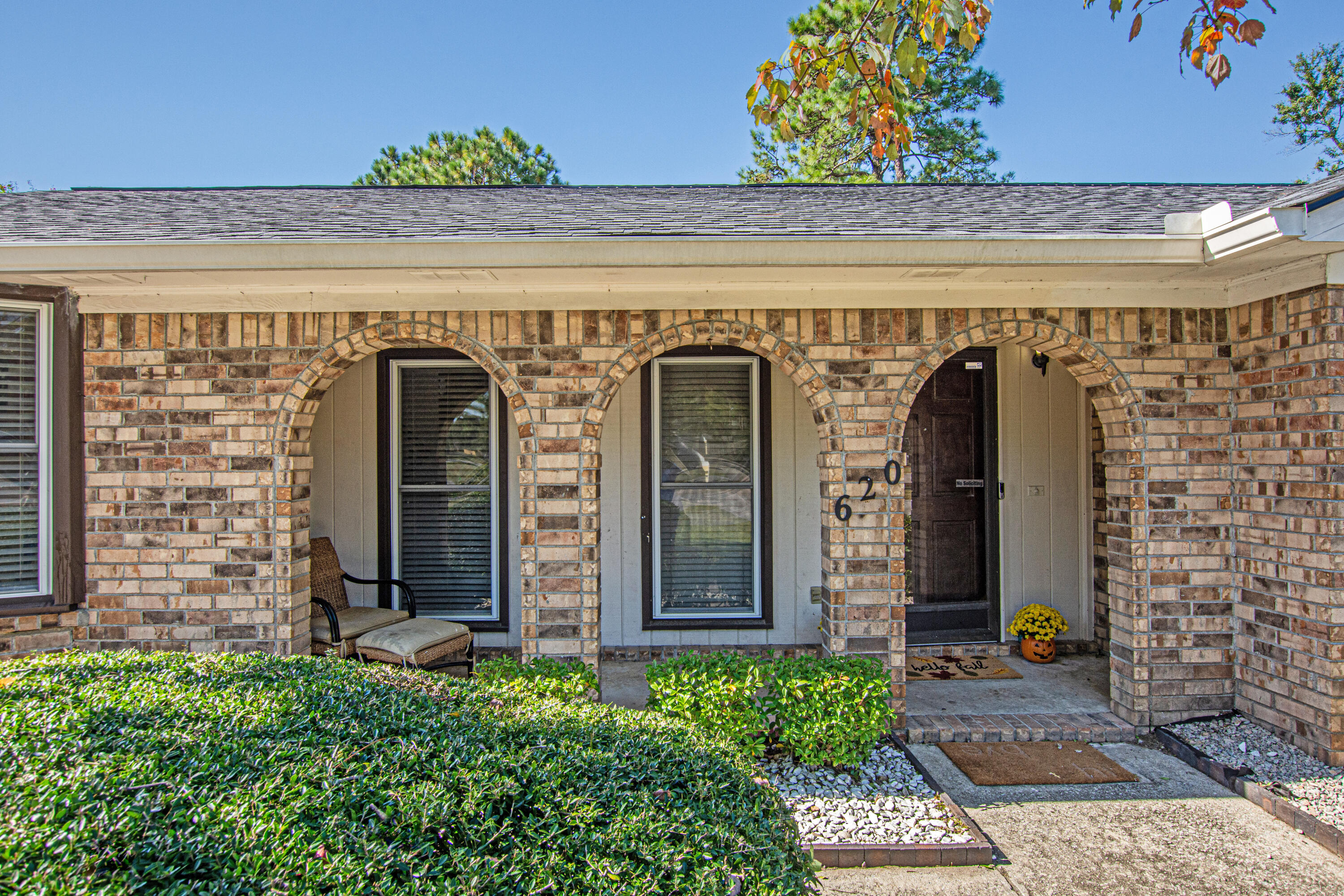 620 Longleaf Road Summerville, SC 29486 - Photo 1 of 44 Front Porch