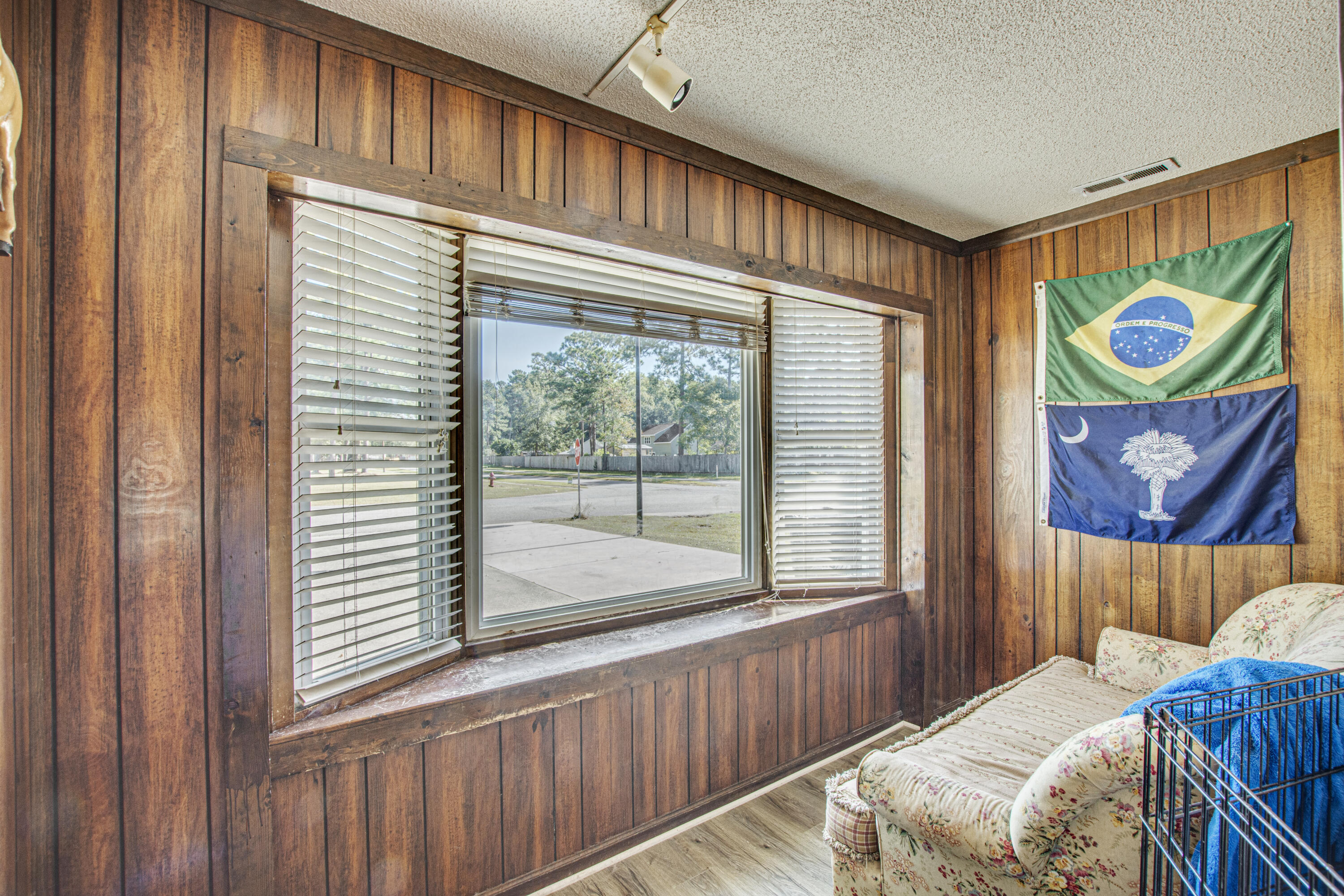 620 Longleaf Road Summerville, SC 29486 - Photo 29 of 44 Front of Converted Garage