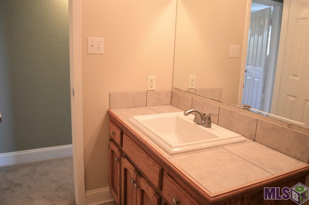 11960 Rutgers Court Baton Rouge, LA 70816 - Photo 8 of 11 Gallery Image 8