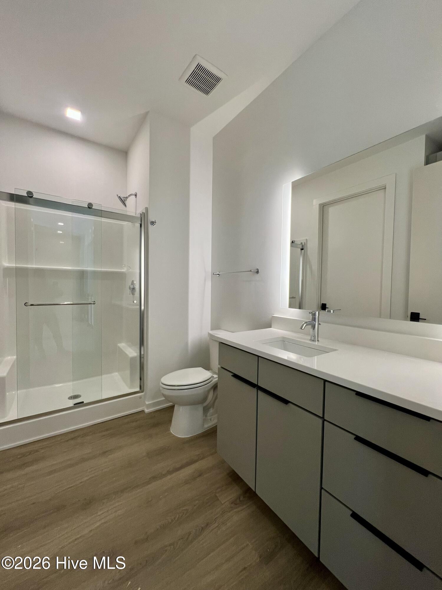 1108 Castle Street, Unit 104 Wilmington, NC 28401 - Photo 8 of 12 IMG_3494