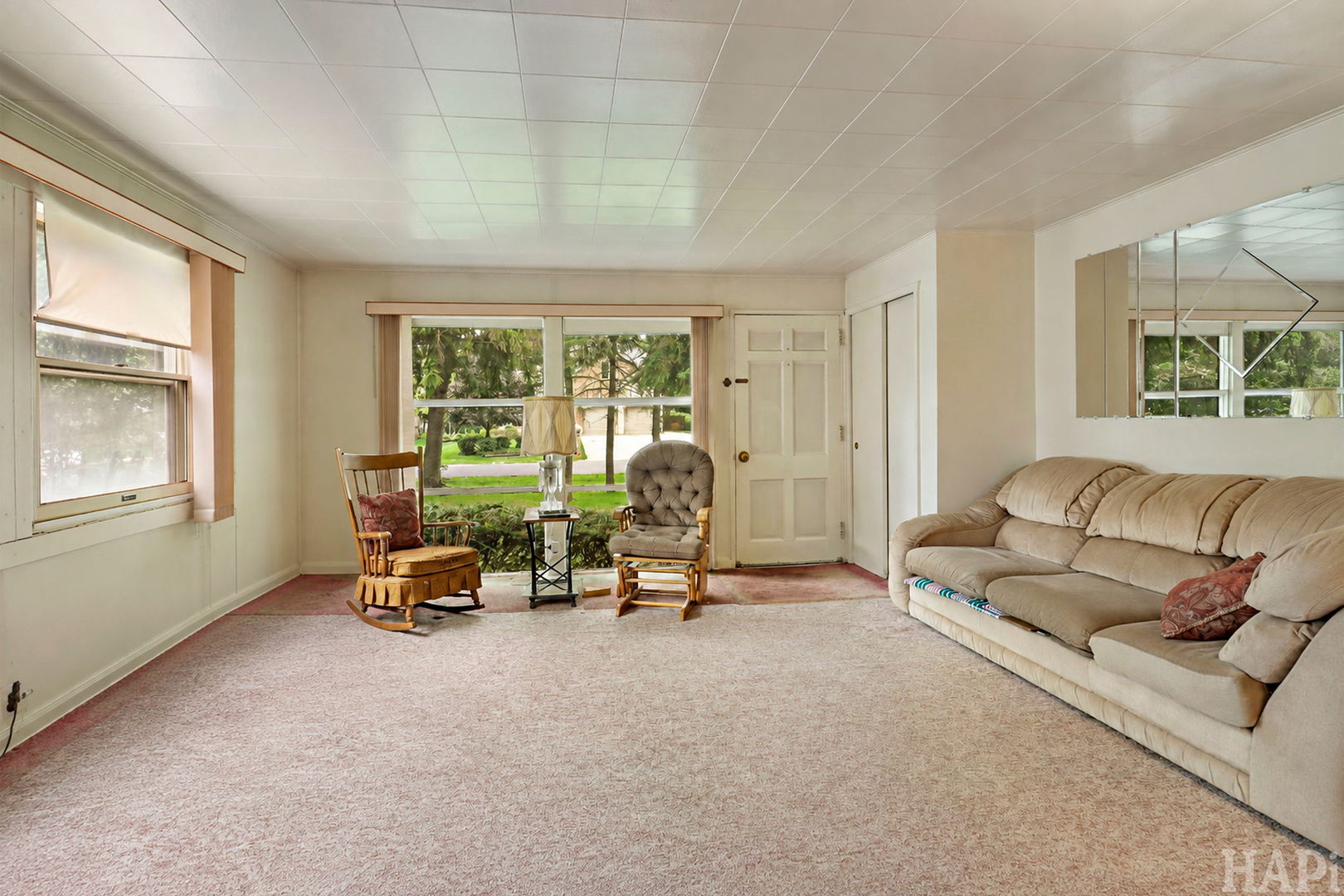 609 Glendale Road Glenview, IL 60025 - Photo 3 of 23 Gallery Image 3
