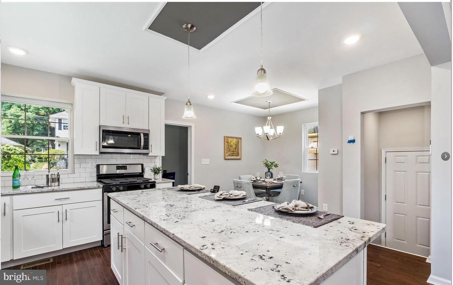3400 Dennlyn Road Baltimore, MD 21215 - Photo 10 of 32 Modern kitchen with elegant finishes.