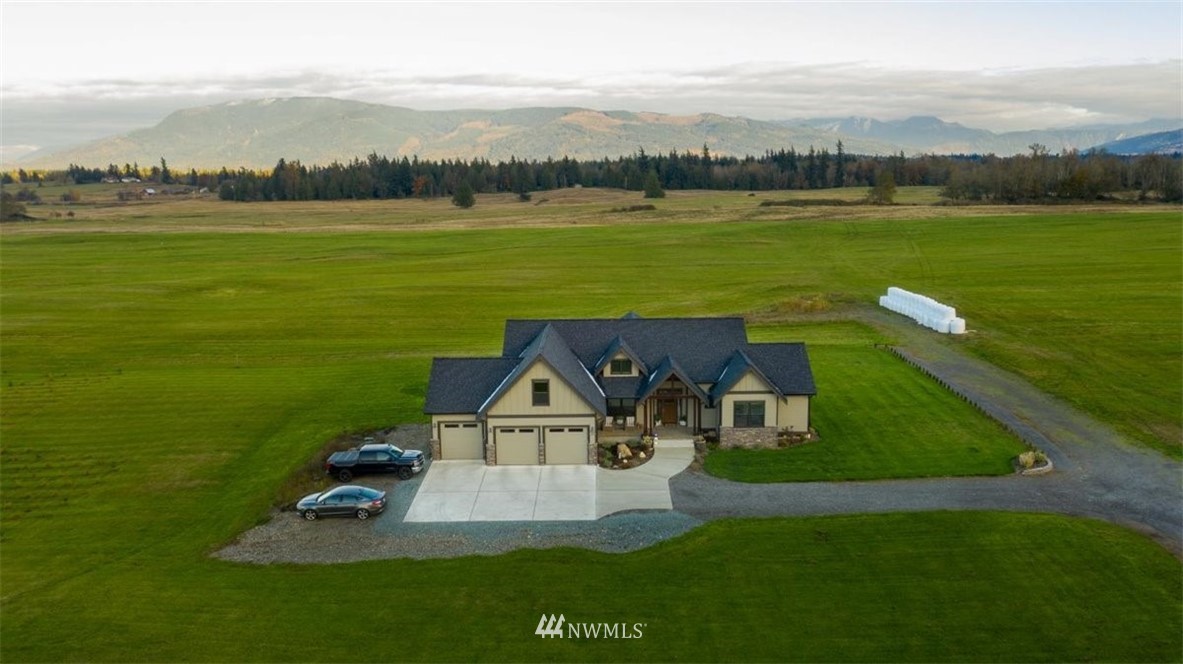 6390 Noon Road Everson, WA 98247 - Photo 3 of 36