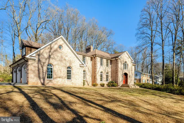 $1,620,000 | 4221 Sherando Lane, Annandale, VA 22003