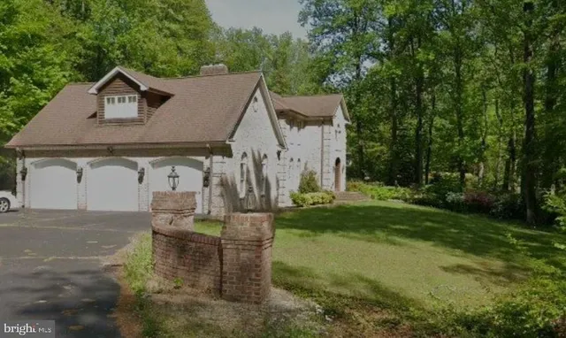 $1,620,000 | 4221 Sherando Lane, Annandale, VA 22003