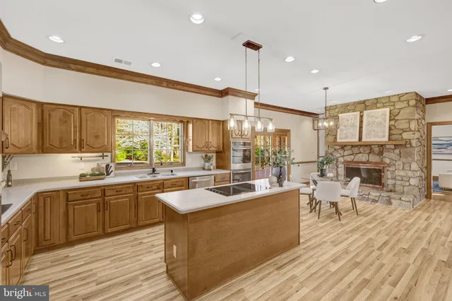 $1,620,000 | 4221 Sherando Lane, Annandale, VA 22003