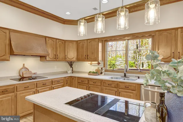 $1,620,000 | 4221 Sherando Lane, Annandale, VA 22003