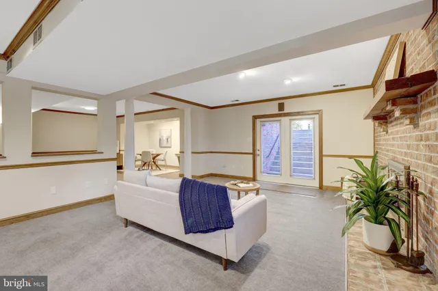 $1,620,000 | 4221 Sherando Lane, Annandale, VA 22003