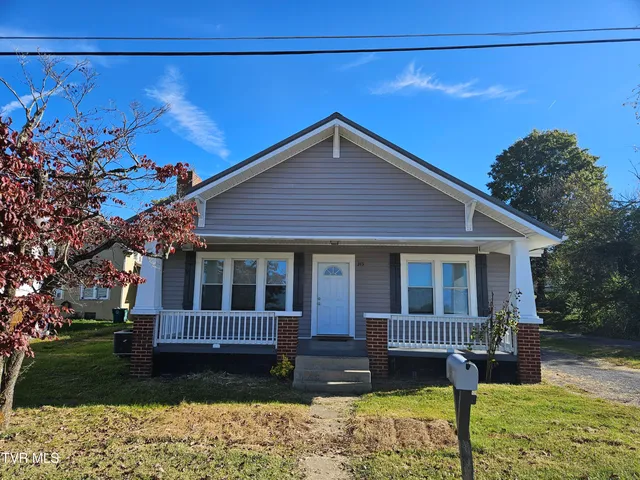$219,000 | 345 Montpelier Avenue, Bristol, VA 24201